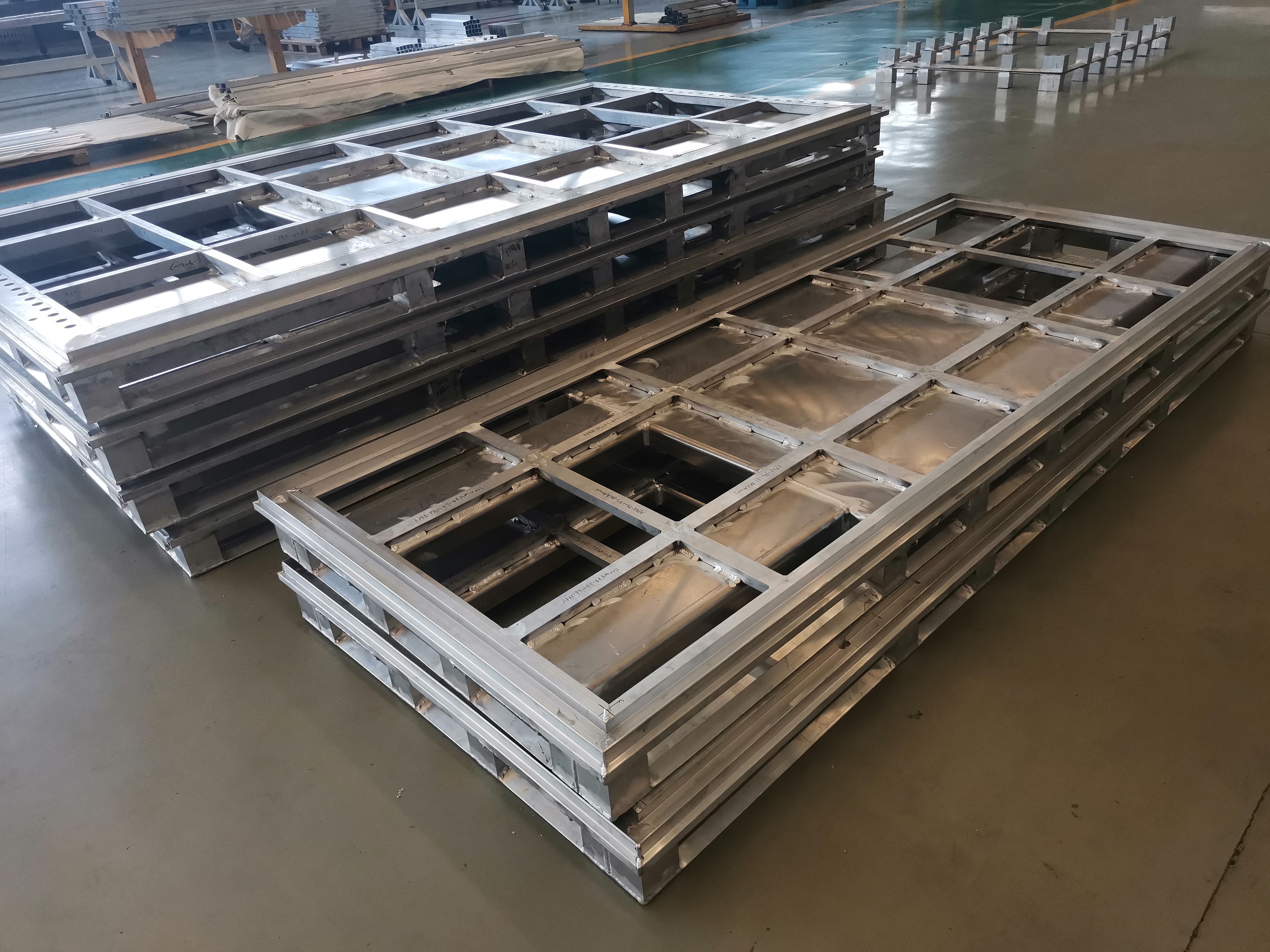 Forma de pared de aluminio
