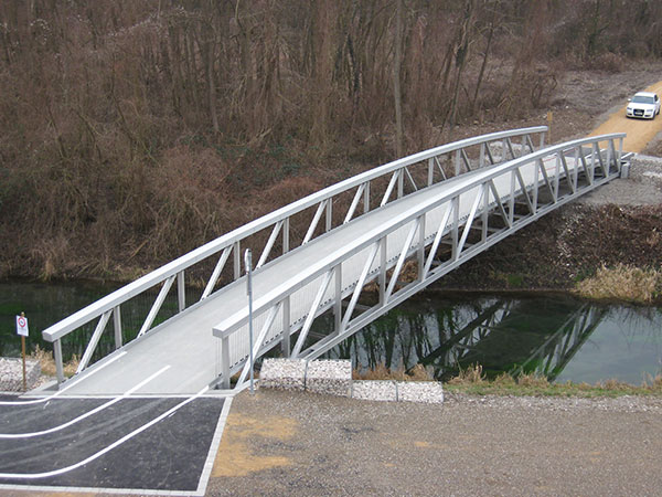 Pasarela de aluminio